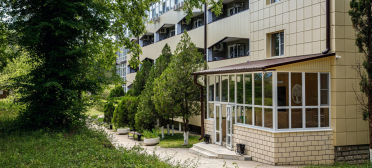 Акция «Дети до 16-ти лет бесплатно» в курортном отеле «Ателика Лесная бухта» 3*** (Туапсинский район).